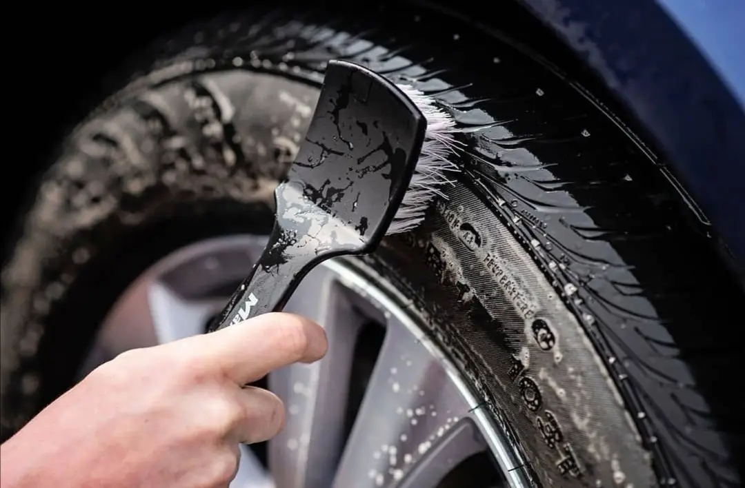 Щітка для чищення гуми MaxShine Tire Scrub Brush_2