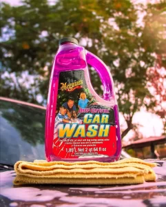 Автомобільний шампунь Meguiar`s Deep Crystal Car Wash 1,89л._2