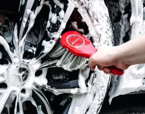Щітка середньої жорсткості для дисків та кузова MaxShine Medium-Duty Wheel & Body Brush (7011025)_1