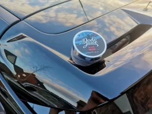 Твердий віск для темних кольорів Dodo Juice Black Widow гібридний 30 мл_2