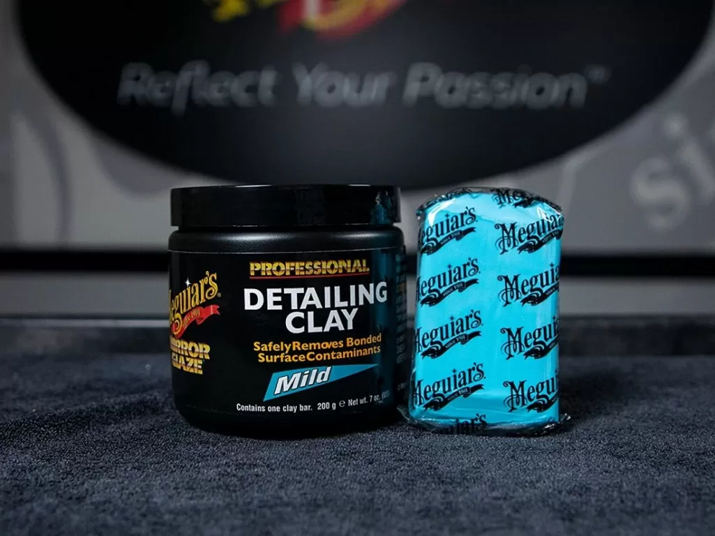 Синтетична м'яка глина Meguiar's Detailing Clay Mild 200 г