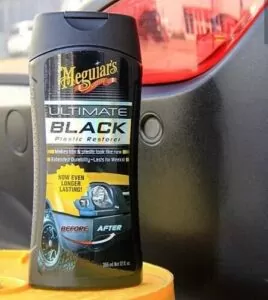 Лосьйон для чорніння зовнішнього пластику Meguiar's Ultimate Black Plastic Restorer Lotion 355 мл