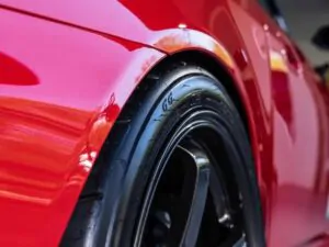 Засіб для чорніння гуми гібридно керамічний Meguiar`s Hybrid Ceramic Tire Shine 473 мл.