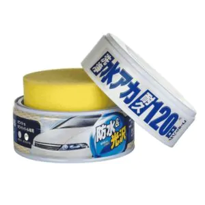 Очищуючий віск із водовідштовхуючим ефектом SOFT99 Coating & Cleaning Wax White & Pearl 230г