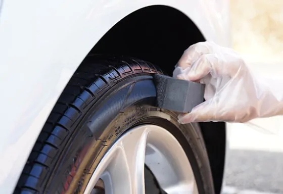 SOFT99 DiGloss Black Devil Tire Wax 200мл