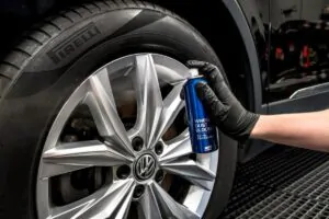 Брудовідштовхуюче покриття для дисків SOFT99 Wheel Dust Blocker 200мл