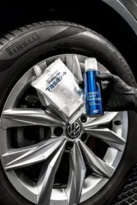 Брудовідштовхуюче покриття для дисків SOFT99 Wheel Dust Blocker 200мл