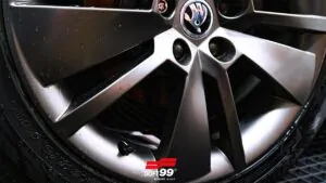 Брудовідштовхуюче покриття для дисків SOFT99 Wheel Dust Blocker 200мл