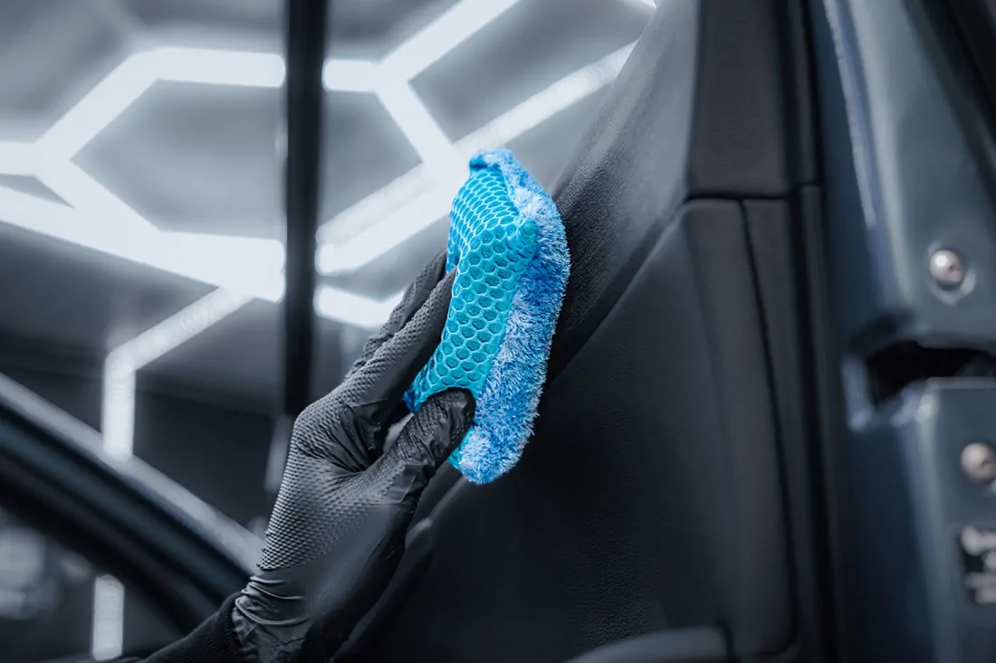 Скраб – апплікатор Fx Protect Finest Interior Scrub Pad