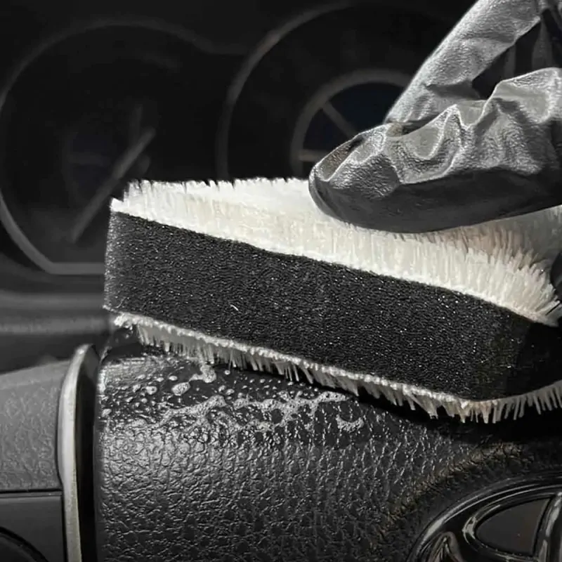 Губка-скраб для салону CarPro MicroBuff