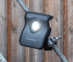 Потужний прожектор з Bluetooth управлінням Scangrip Nova 4 SPS