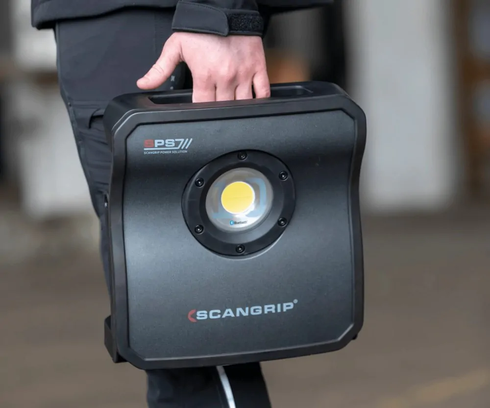 Потужний прожектор з Bluetooth управлінням Scangrip Nova 10 SPS