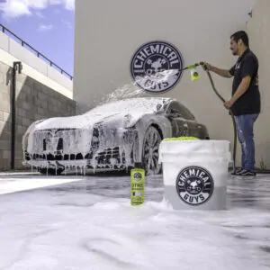 Автошампунь на основі цитрусових Chemical Guys Citrus Wash and Gloss Concentrated Ultra Premium Hyper Wash and Gloss 473мл (CWS301_16)