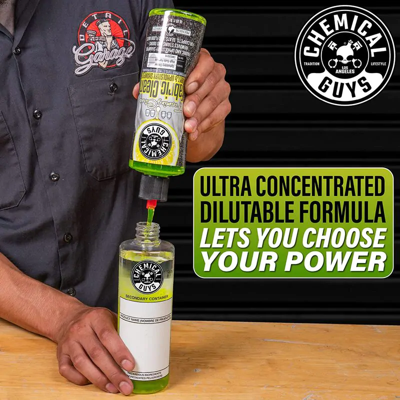 Очищувач для оббивки та килимів з ароматом цитрусу Chemical Guys Foaming Citrus Fabric Clean 1893мл (CWS203_64)