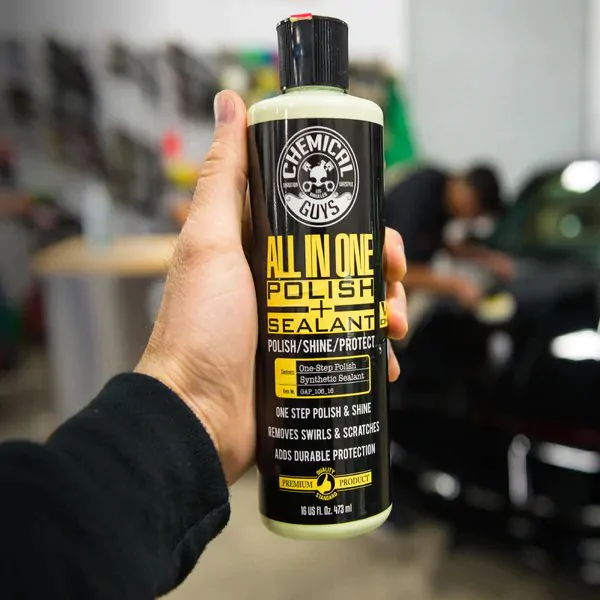 Поліроль однокрокова Chemical Guys V4 All-in-one Compound Polish 473мл (GAP106_16)