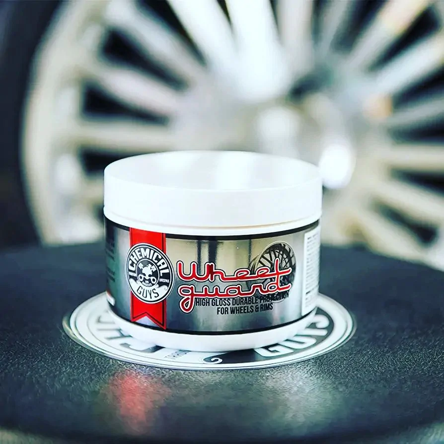 Сілант термостійкий для колісних дисків Chemical Guys Wheel Guard and Rim Wax 240мл (WAC315)