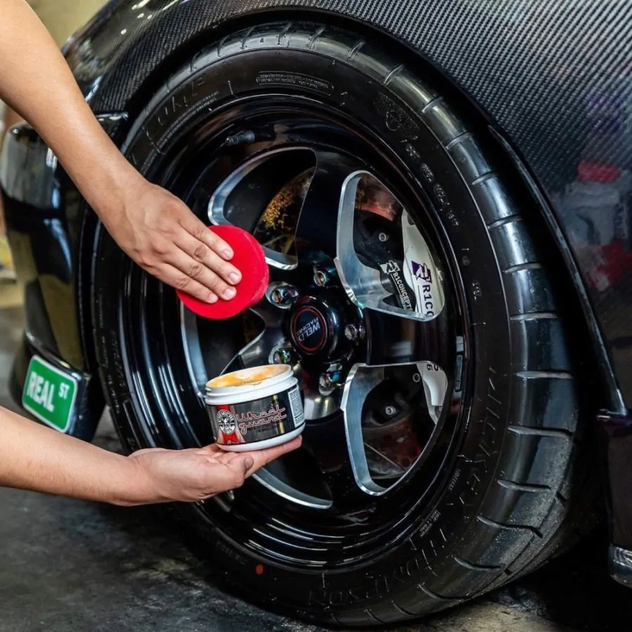 Сілант термостійкий для колісних дисків Chemical Guys Wheel Guard and Rim Wax 240мл (WAC315)