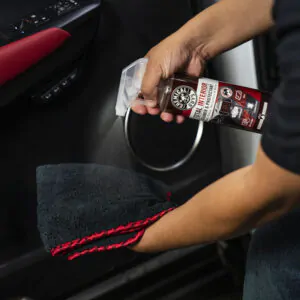 Засіб для очищення та захисту салону, аромат вишні Chemical Guys Total Interior Cleaner & Protectant Black Cherry Scented 473мл (SPI225_16)
