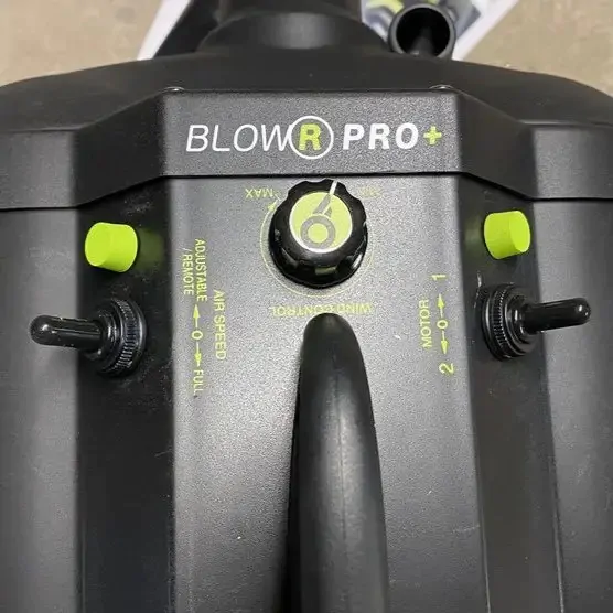 Турбосушка двотурбінна Bigboi BLOWRPROPLUS 3200W, шланг 9м, пульт (213820)