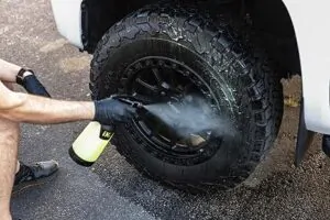 Очищувач гуми P&S Undressed Tire Prep