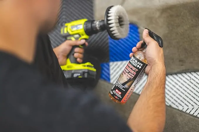 Очищувач килимових та оббивних матеріалів P&S Carpet Bomber Carpet & Upholstery Cleaner 3,79л
