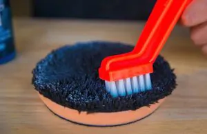 Foam pad conditioning brush Chemical Guys