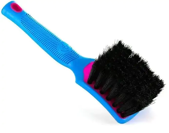 Щітка для чищення салону Detail Factory Interior Scrub Brush Octane Underglow Рожевий/Синій
