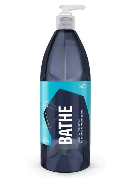 Автошампунь для ручного миття Gyeon Q²M Bathe 1л