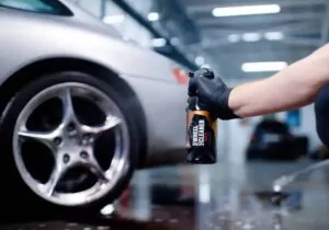 Очищувач колісних дисків від металів з індекацією Gyeon Q²M Iron WheelCleaner REDEFINED