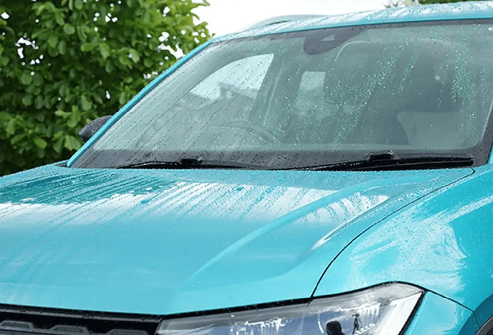 Автомобільний для ручної мийки та захисту кузова SOFT99 ALAUNEN BACHI BACHI UP! Clean & Coat 700мл (02904)