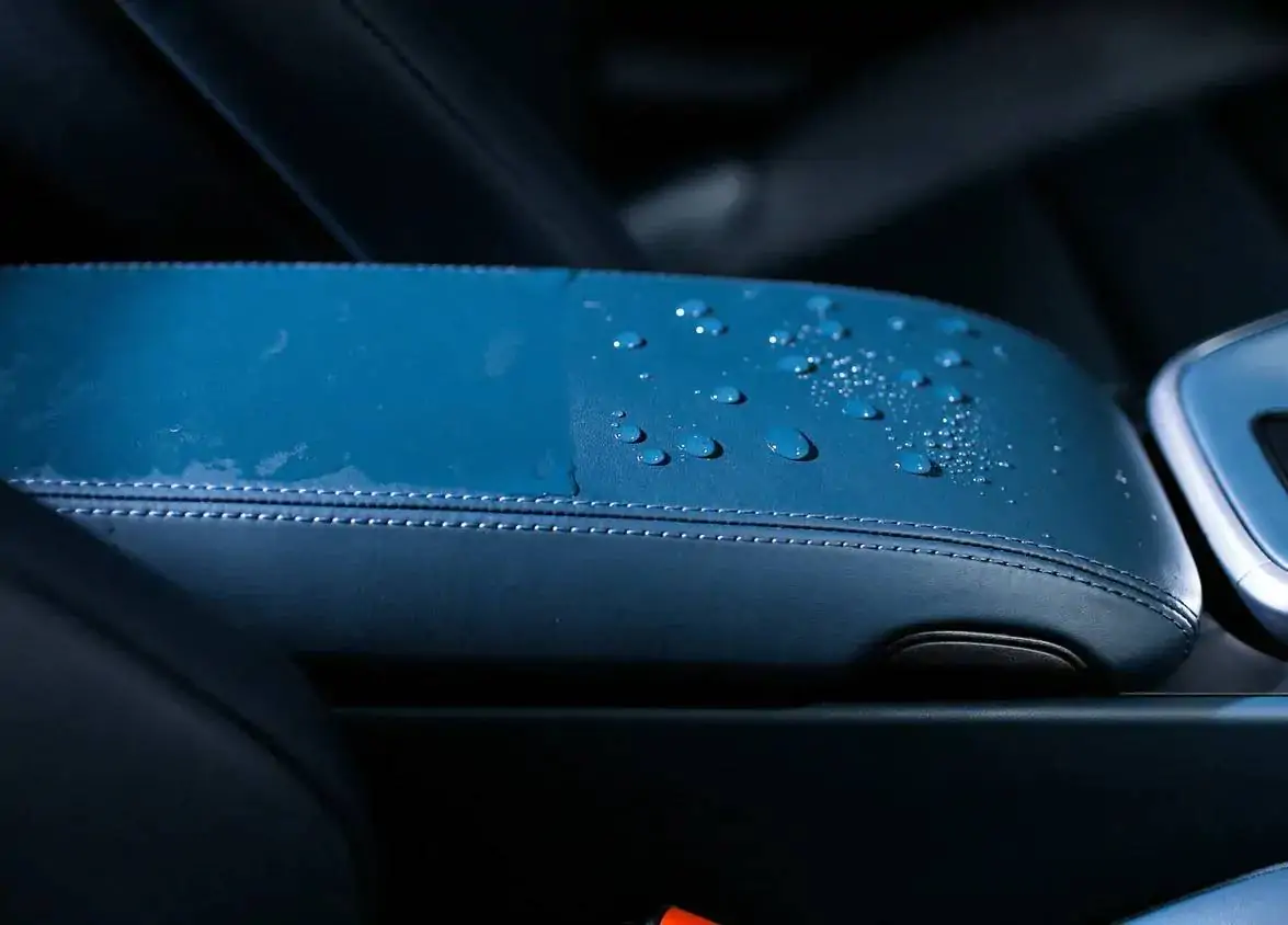 Кварцове покриття для шкіри Gyeon Q² LeatherShield EVO 100мл